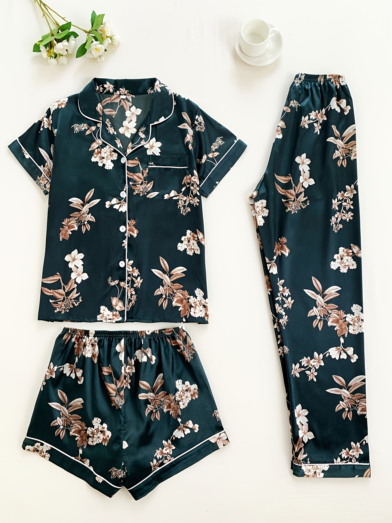 Ladies' Three-piece Satin Elegant Floral Pattern Pajamas Set, Ladies' Three-piece Short-sleeved Stand-collar Top Matched with Shorts And Pants, Ladies' Pajamas for Home Wear, Three-piece Women's Suit